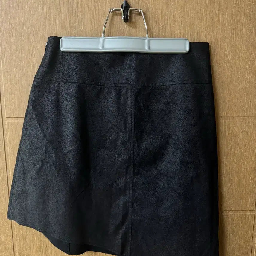 [BUNJANG] Current Vintage Crack Buckle Skirt / 커렌트 빈티지 크랙 버클 스커트