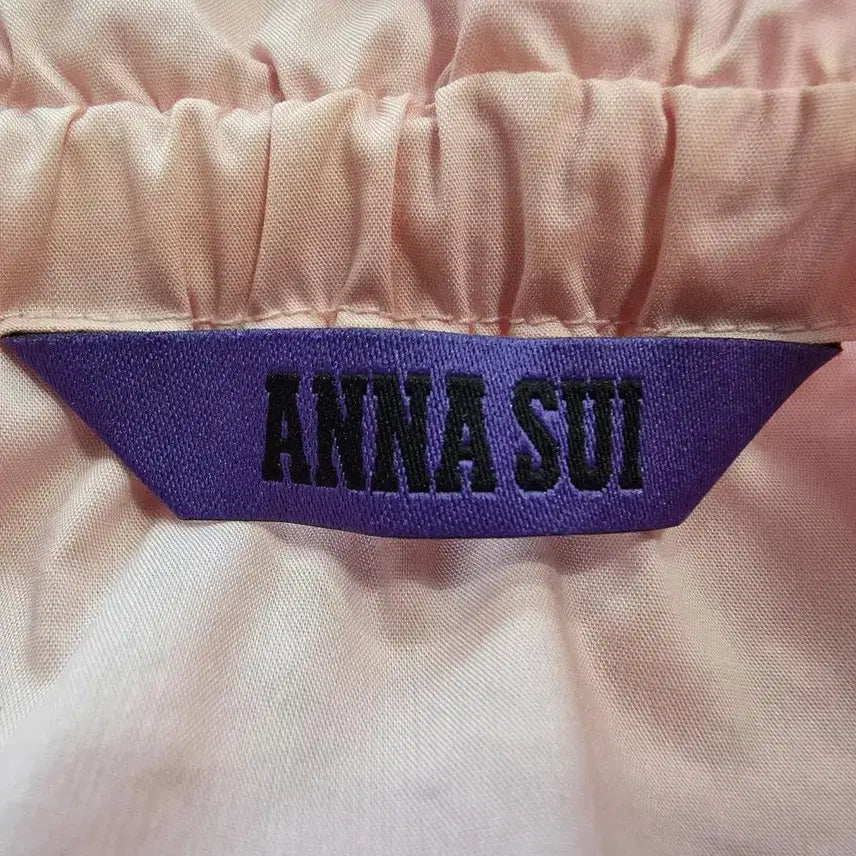 [BUNJANG] Anna Sui Heart Logo Windbreaker Jacket (L) / 안나수이 핑크 하트로고 바람막이 재킷/여성(L)/ST2620/새상품수준