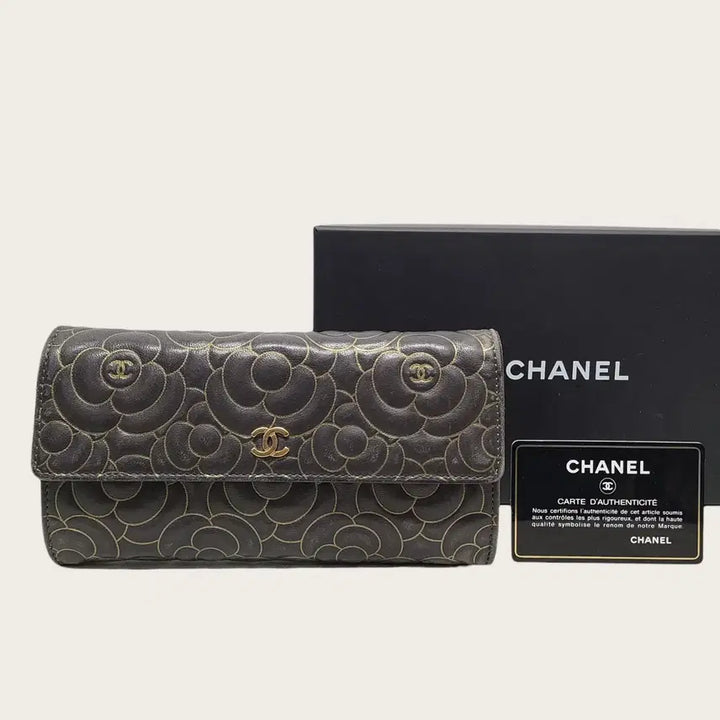 [BUNJANG] Chanel CC Logo Camellia Flap Wallet / 샤넬 블랙 램스킨 CC로고 까멜리아 플랩 장지갑