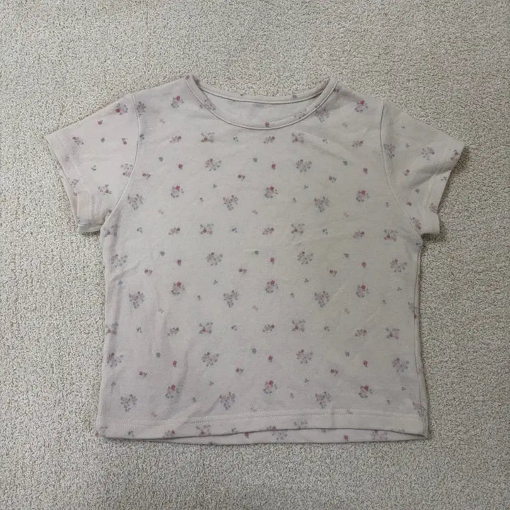 [BUNJANG] Frilly Sofia Flower T-shirt / 프릴리 소피아 플라워 티셔츠