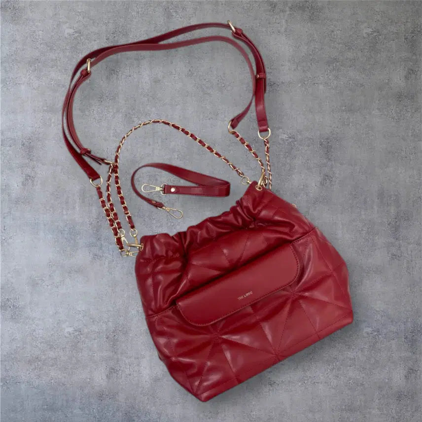 [BUNJANG] THE LOSIC Red Quilted 4-Way Multi Bag / 더로직 레드 퀄팅 4WAY 멀티백 (숄더/토트/크로스/백팩)