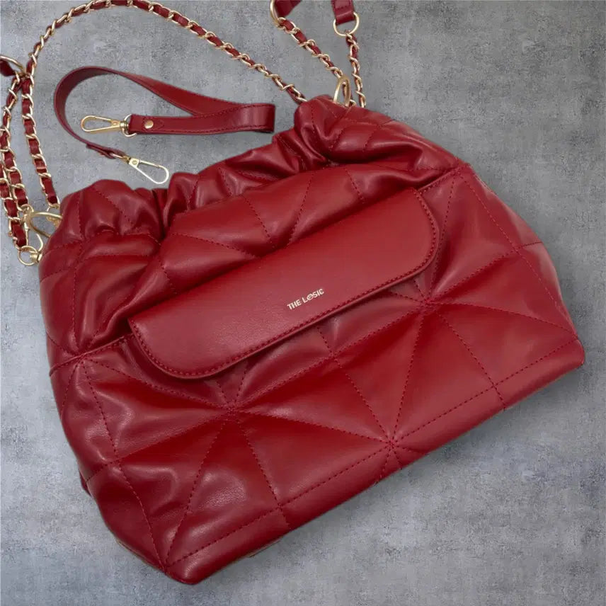 [BUNJANG] THE LOSIC Red Quilted 4-Way Multi Bag / 더로직 레드 퀄팅 4WAY 멀티백 (숄더/토트/크로스/백팩)