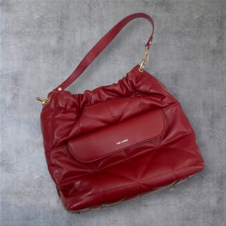 [BUNJANG] THE LOSIC Red Quilted 4-Way Multi Bag / 더로직 레드 퀄팅 4WAY 멀티백 (숄더/토트/크로스/백팩)