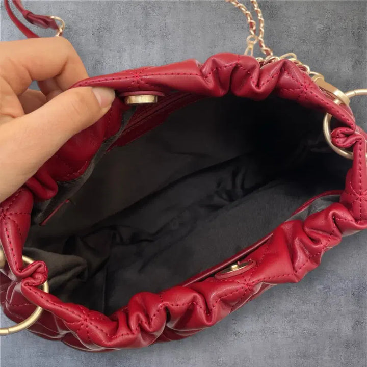 [BUNJANG] THE LOSIC Red Quilted 4-Way Multi Bag / 더로직 레드 퀄팅 4WAY 멀티백 (숄더/토트/크로스/백팩)