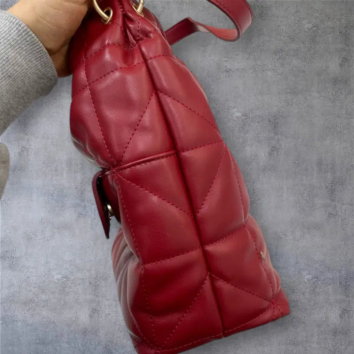 [BUNJANG] THE LOSIC Red Quilted 4-Way Multi Bag / 더로직 레드 퀄팅 4WAY 멀티백 (숄더/토트/크로스/백팩)
