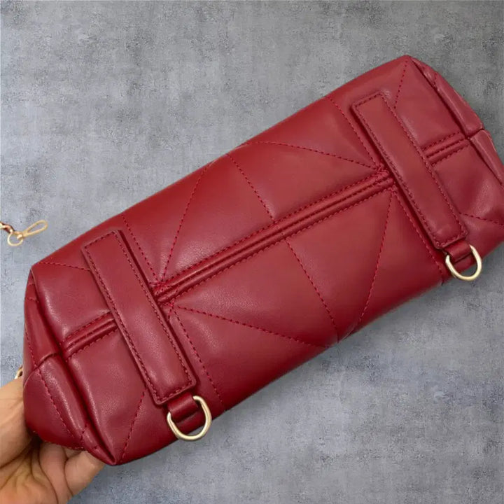 [BUNJANG] THE LOSIC Red Quilted 4-Way Multi Bag / 더로직 레드 퀄팅 4WAY 멀티백 (숄더/토트/크로스/백팩)