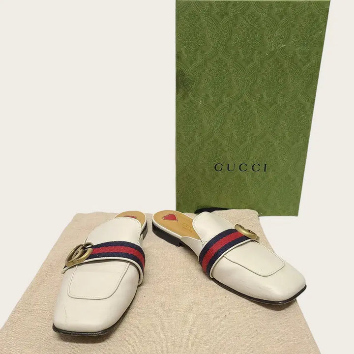 [BUNJANG] Gucci GG Marmont White Leather Web Loafers / [36] 구찌 화이트 레더 웹 GG 마몽 블로퍼