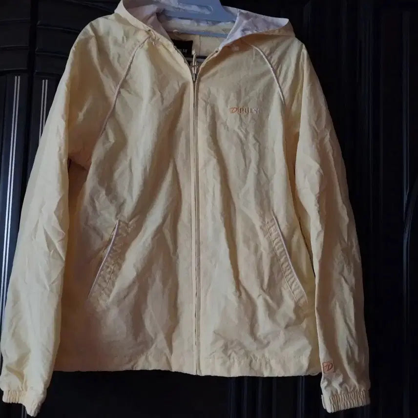 [BUNJANG] D.PULSE Yellow Windbreaker Hooded Jacket / D.PULSE 옐로우 바람막이 후드 자켓
