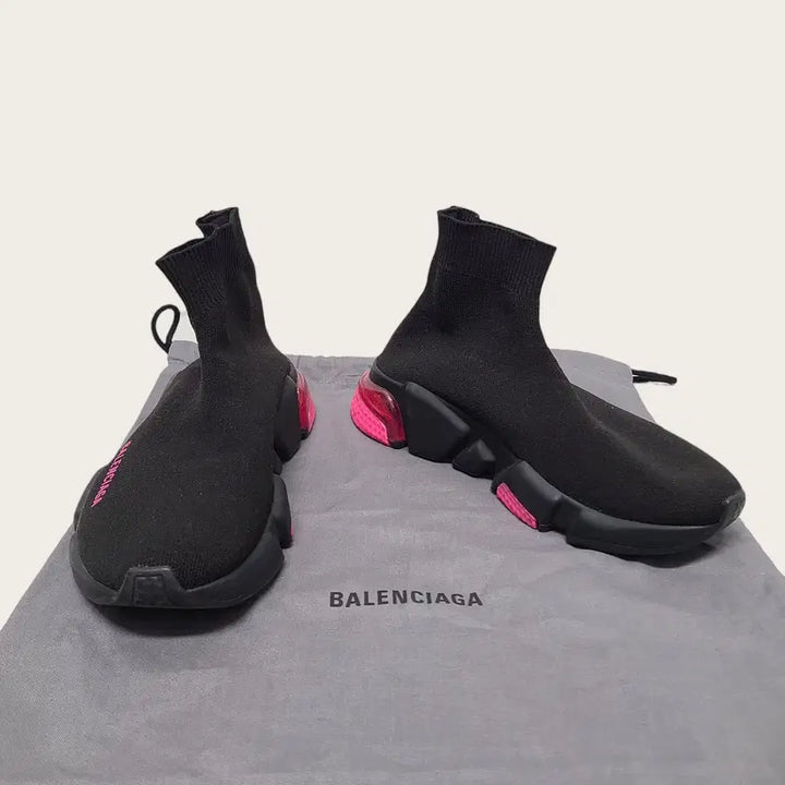 [BUNJANG] Balenciaga Speedrunner Sneakers / [35] 발렌시아가 블랙 핑크 클리어솔 스피드러너 스니커즈