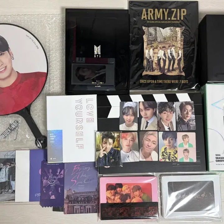 [BUNJANG] BTS Bundle Set / 택포) 방탄소년단 BTS 방탄 굿즈 일괄 양도