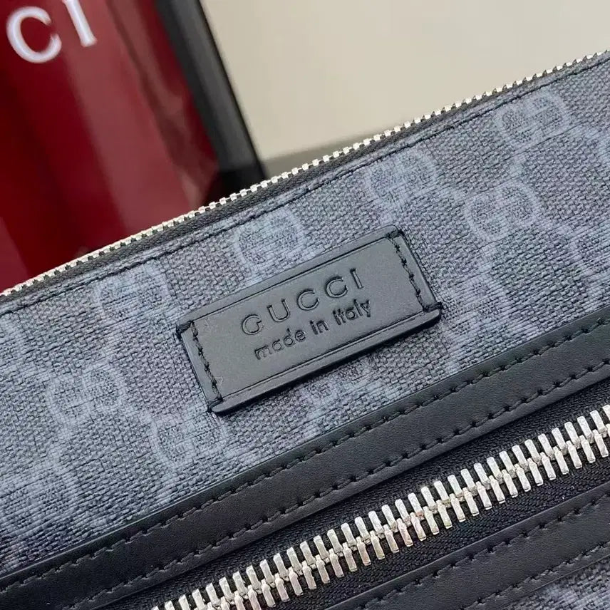 [BUNJANG] Gucci GG Supreme Messenger Bag / 구찌 GG 슈프림 메신저백 블랙