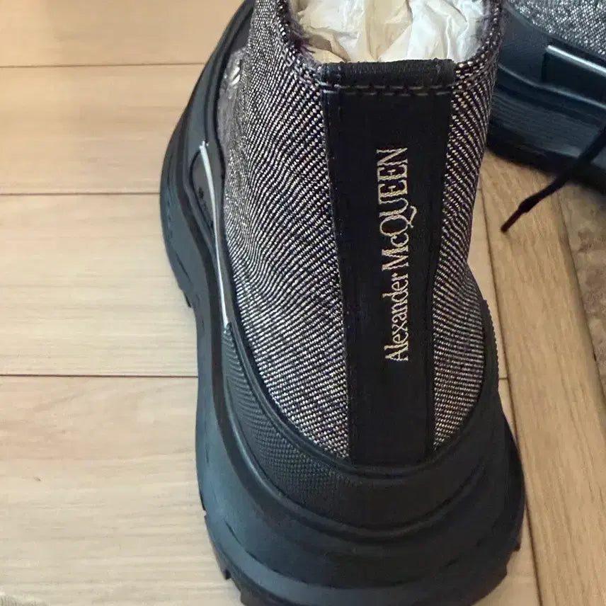 [BUNJANG] Alexander McQueen Tread Slick Boots / 알렉산더맥퀸 트레드 슬릭 스니커즈 부츠