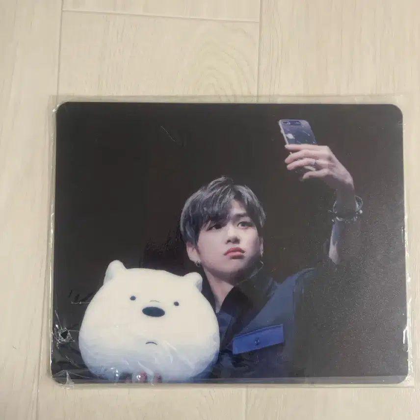 [BUNJANG] Wanna One Kang Daniel Bundle Set: Slogan, Mouse Pad, POB / 일괄!!특전들 포함)워너원 강다니엘 슬로건 마우스패드 특전