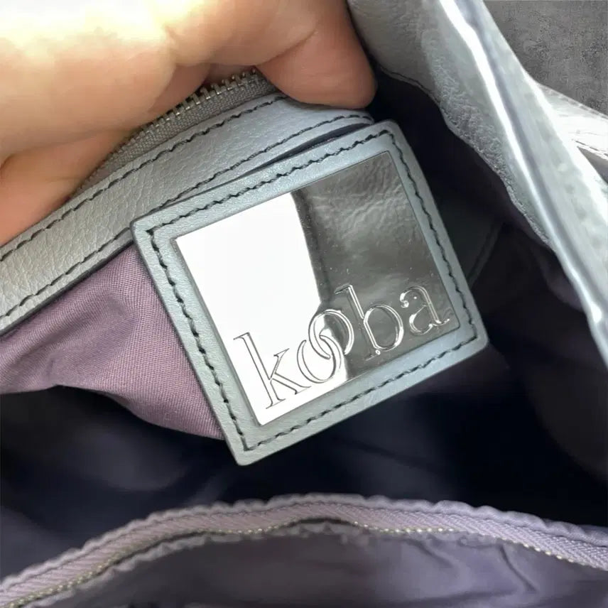 [BUNJANG] 쿠바 KOOBA 그레이 킵스킨 투웨이백 크로스 숄더백 / 쿠바 KOOBA 그레이 킵스킨 투웨이백 크로스 숄더백