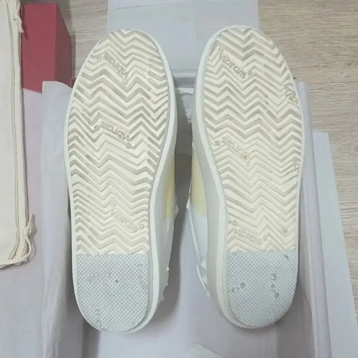 [BUNJANG] Valentino Hidden 35 Sneakers / 발렌티노 히든 정품 35 사이즈 풀박 (본인225사이즈)