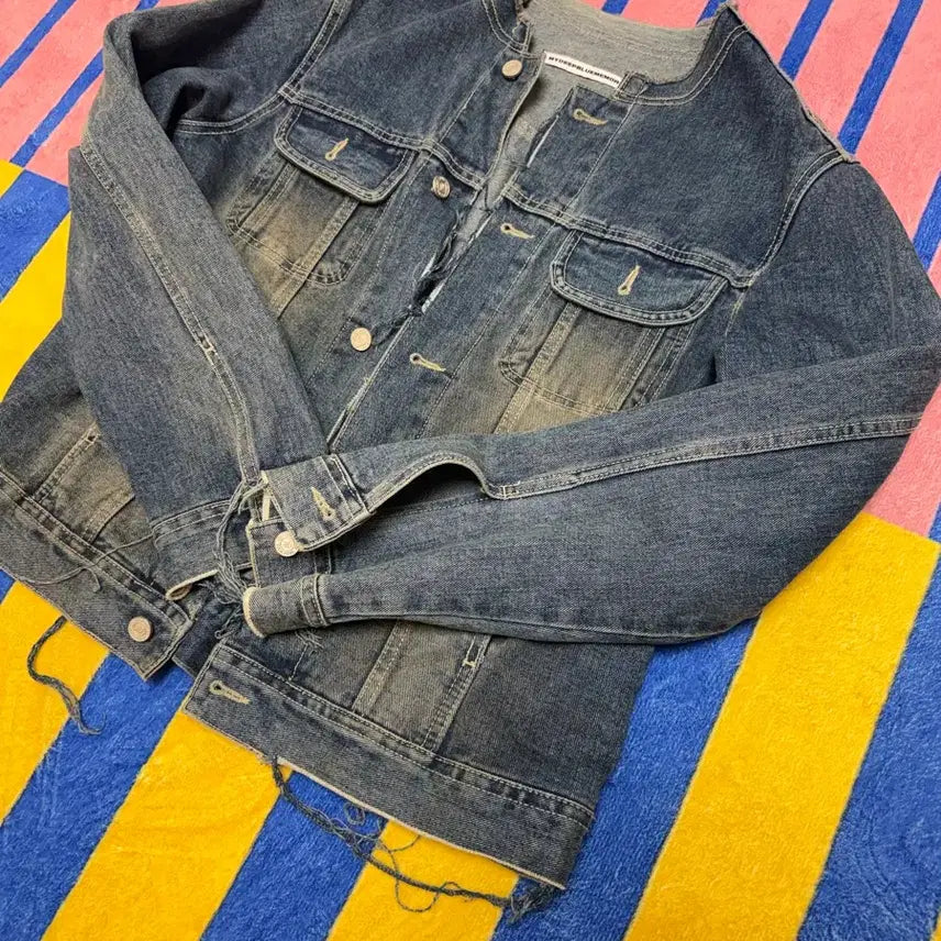 [BUNJANG] My Deep Blue Memories Denim Jacket / 마니딥블루메모리즈 데님 청자켓