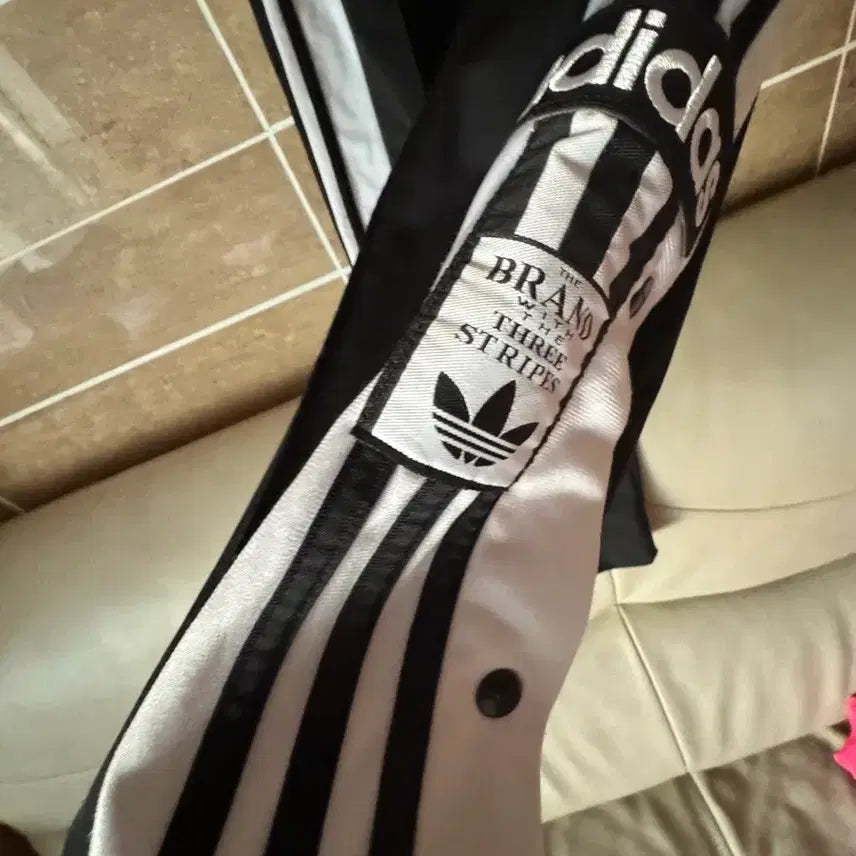 [BUNJANG] Adidas Three-Stripe Training Pants Black / 아디다스 삼선 트레이닝 바지 블랙