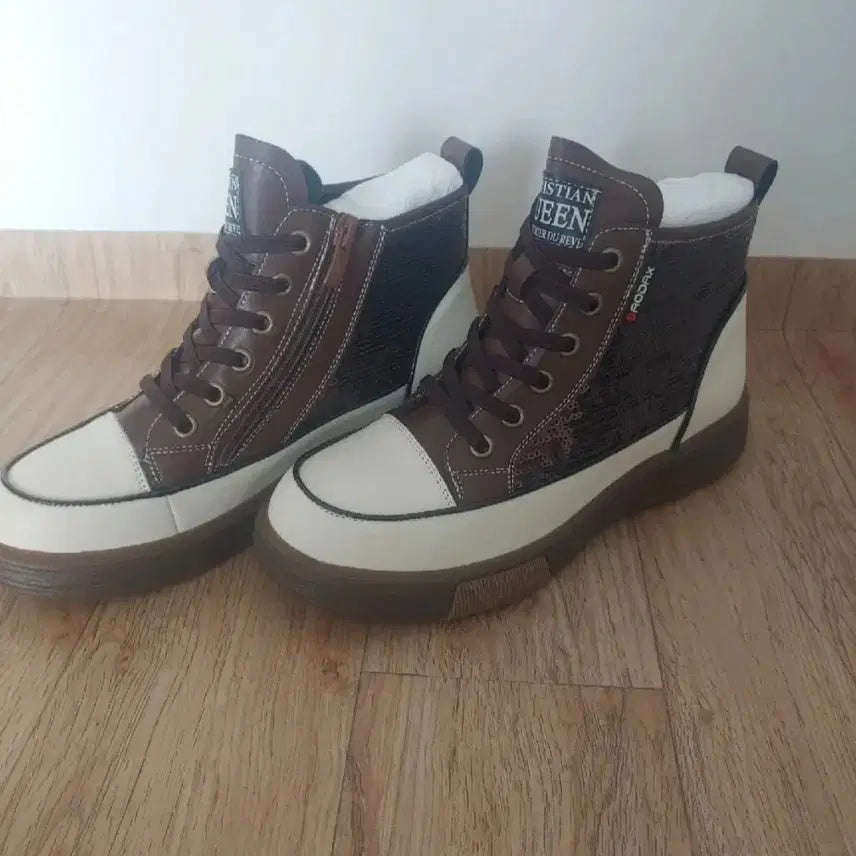 [BUNJANG] Christian Qinn Brown High-Top Sneakers (Size 235) / 크리스찬 퀸 브라운 하이탑 스니커즈235 새상품