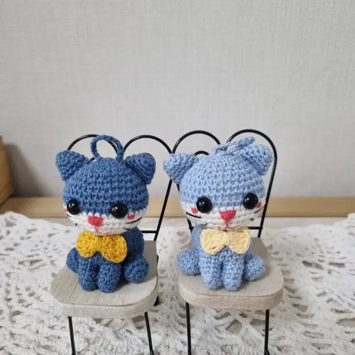 [BUNJANG] Handmade Crochet Cat Keychain Pair / 손뜨개인형 (고양이키링한쌍)
