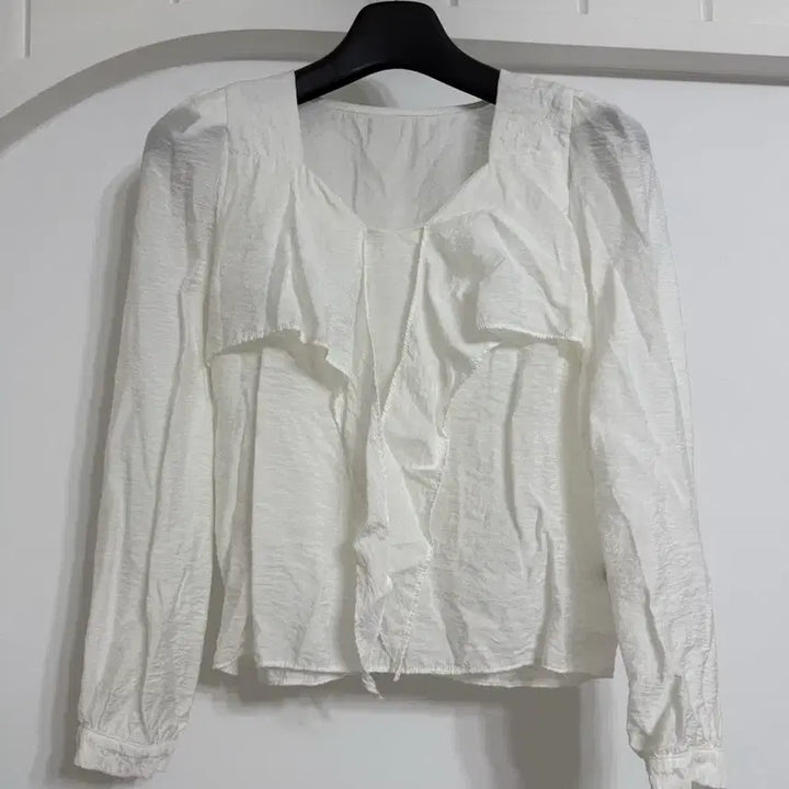 [SOLD OUT] 화이트 레이어드 블라우스