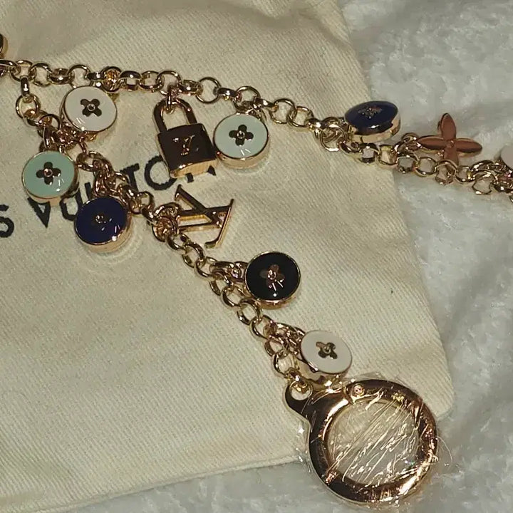 [BUNJANG] Flower Charm Keyring Bag Accessory / 플라워 참 키링 / 가방 악세서리