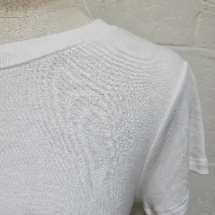 [BUNJANG] Round Neck Short Sleeve T-shirt / 부드럽고 촉감좋은 라운드 숏반팔- 화이트