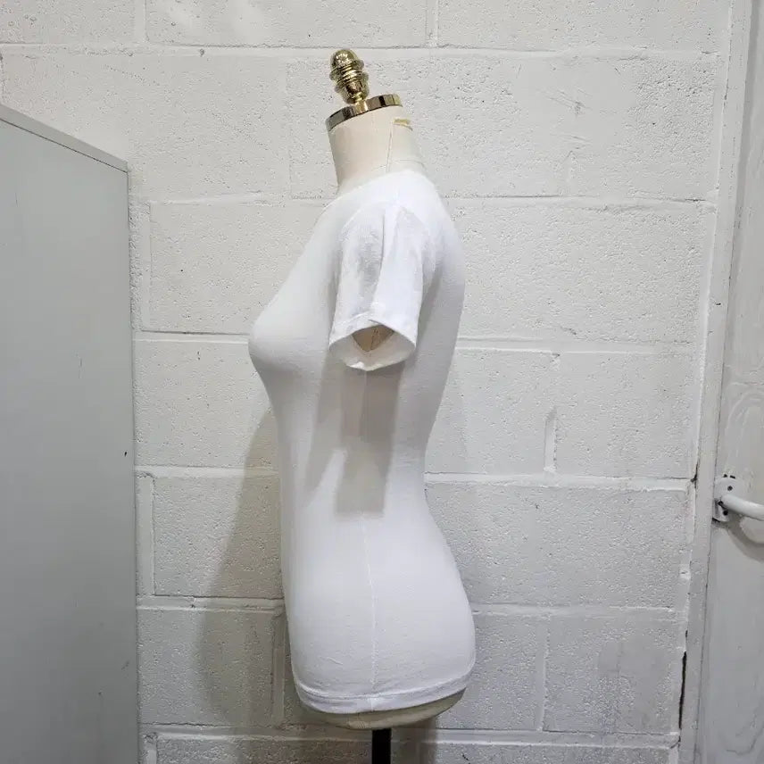 [BUNJANG] Round Neck Short Sleeve T-shirt / 부드럽고 촉감좋은 라운드 숏반팔- 화이트