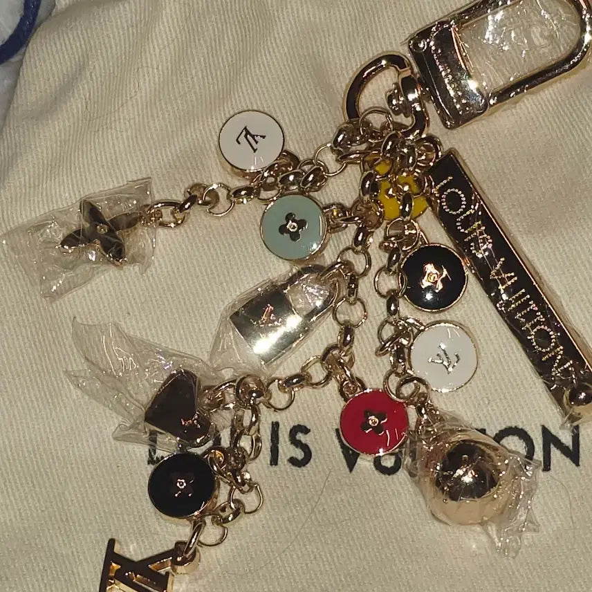 [BUNJANG] Unbranded Charm Keyring Bag Charm / 참 장식 키링 백참 새상품