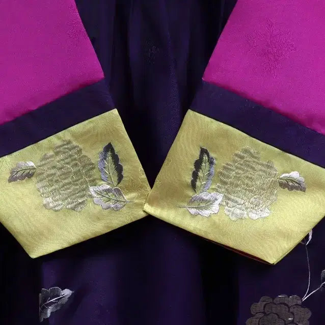 [BUNJANG] K216 Embroidered Hanbok Dress / k216 여성한복(자수) /여성55 /키155-160/가슴둘레86/사놀까