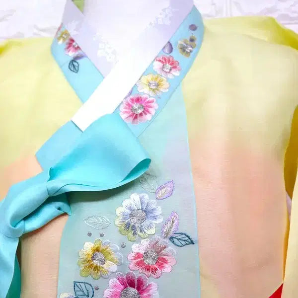 [BUNJANG] K217 Embroidered Hanbok for Women / k217 여성한복(본견 자수)/ 여55-66/키158-162/사놀까