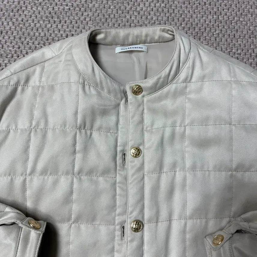 [BUNJANG] The Cashmere Quilted Jacket Ivory / 더캐시미어 퀼팅 자켓 아이보리