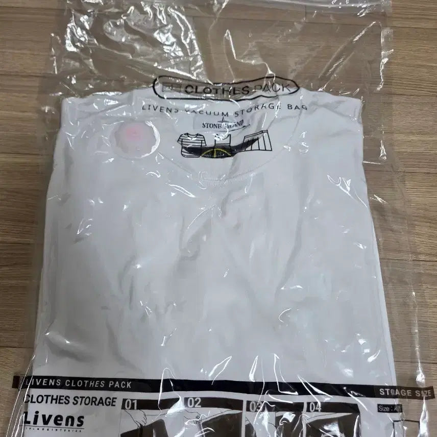 [BUNJANG] Stone Island White Sweatshirt / 스톤아일랜드 화이트 맨투맨 (와펜 제외)
