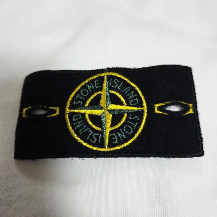 [BUNJANG] Stone Island White Sweatshirt / 스톤아일랜드 화이트 맨투맨 (와펜 제외)