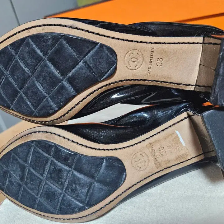 [SOLD OUT] 샤넬 정품 블랙 페이턴트 발레리나 플랫