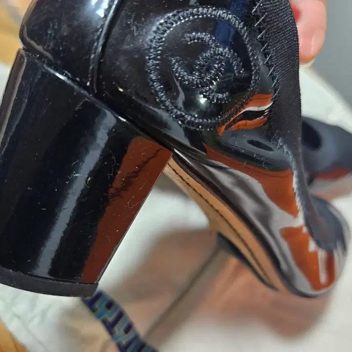 [SOLD OUT] 샤넬 정품 블랙 페이턴트 발레리나 플랫