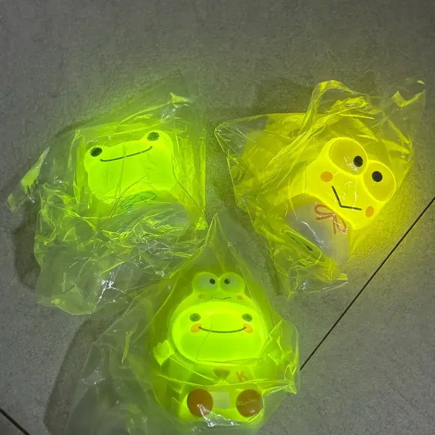 [BUNJANG] Sanrio Kerokerokeroppi &amp; Pickles The Frog Light Bundle Set / 산리오 케로피 피클스 라이트 가챠 일괄