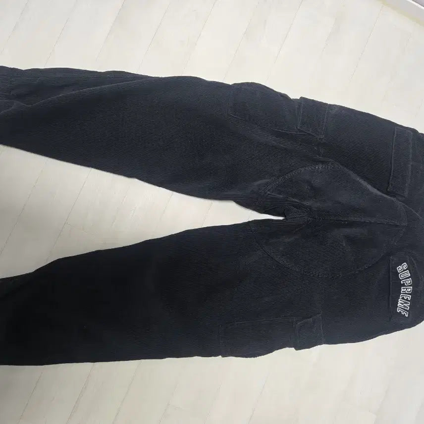 [BUNJANG] Supreme x Nike Corduroy Cargo Pants Black - 22SS M / 슈프림 x 나이키 아크 코듀로이 카고 팬츠 블랙 - 22SS M