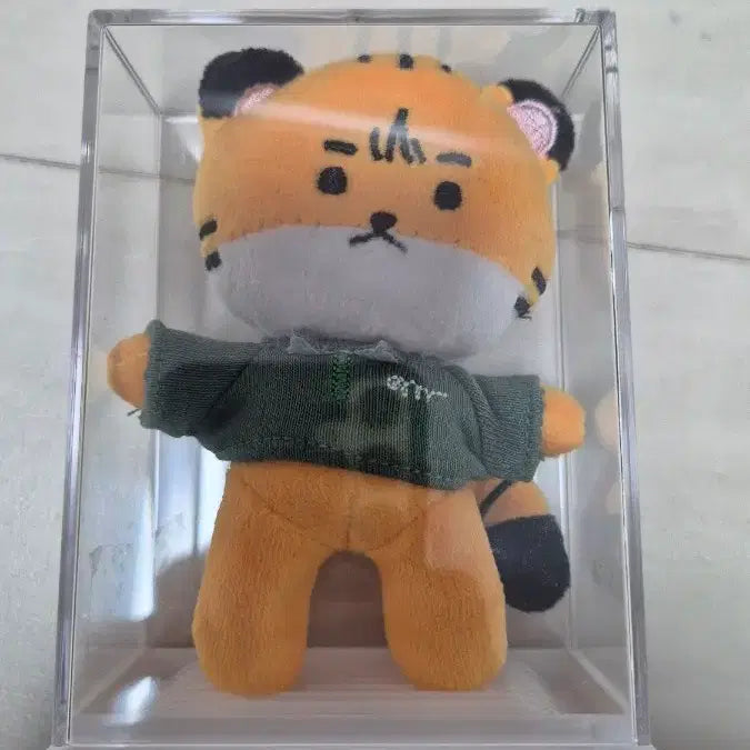 [BUNJANG] 2025 On:Seti Owner Doll + Photocard / (마지막 가격 내림!!!)2025 온세티 오너 인형,포토카드 팝니다ㅠㅠ