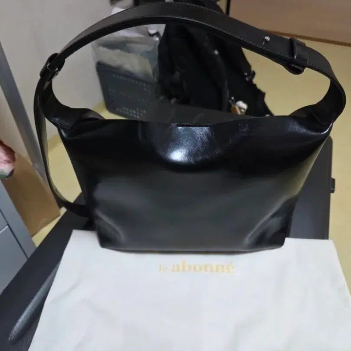 [BUNJANG] Leahbon Gatti Bag Black Handbag / 르아보네 가띠백GATTI BAG BLACK
