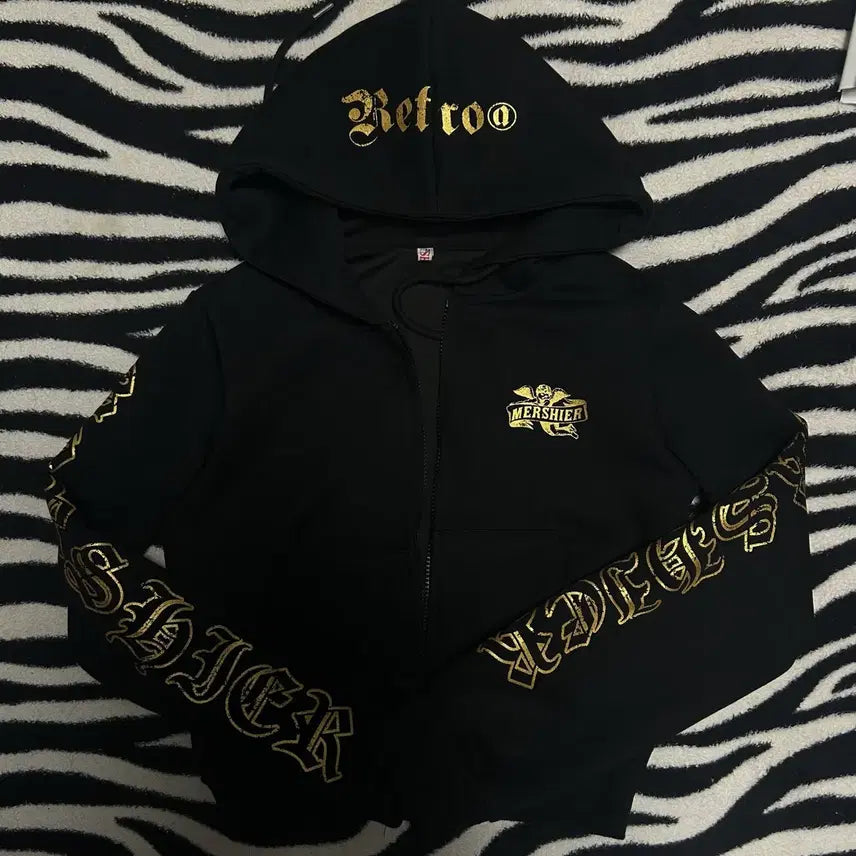 [BUNJANG] Gold Print Hooded Zip-Up Black / 금장 프린팅 후드집업 블랙