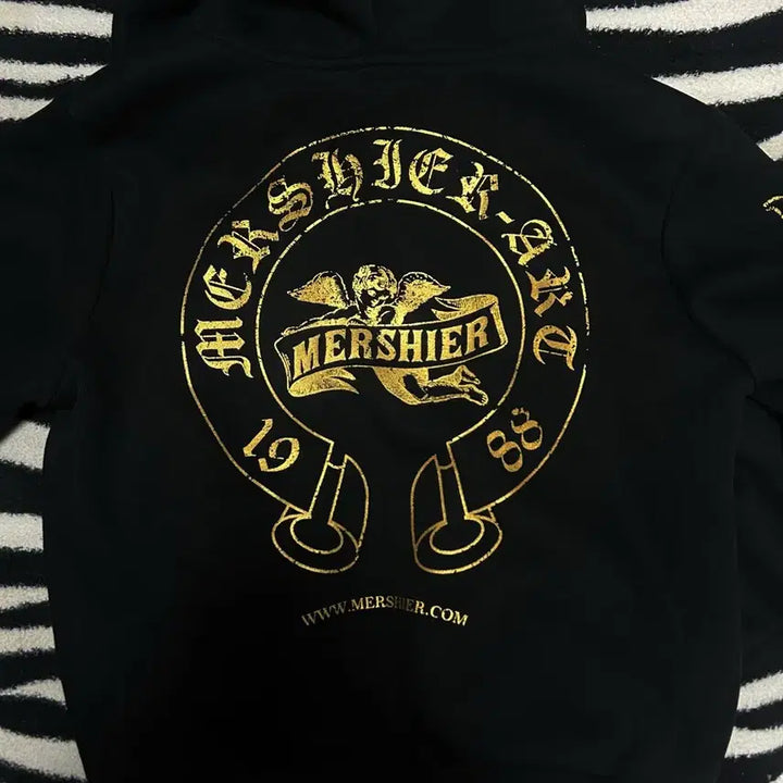 [BUNJANG] Gold Print Hooded Zip-Up Black / 금장 프린팅 후드집업 블랙