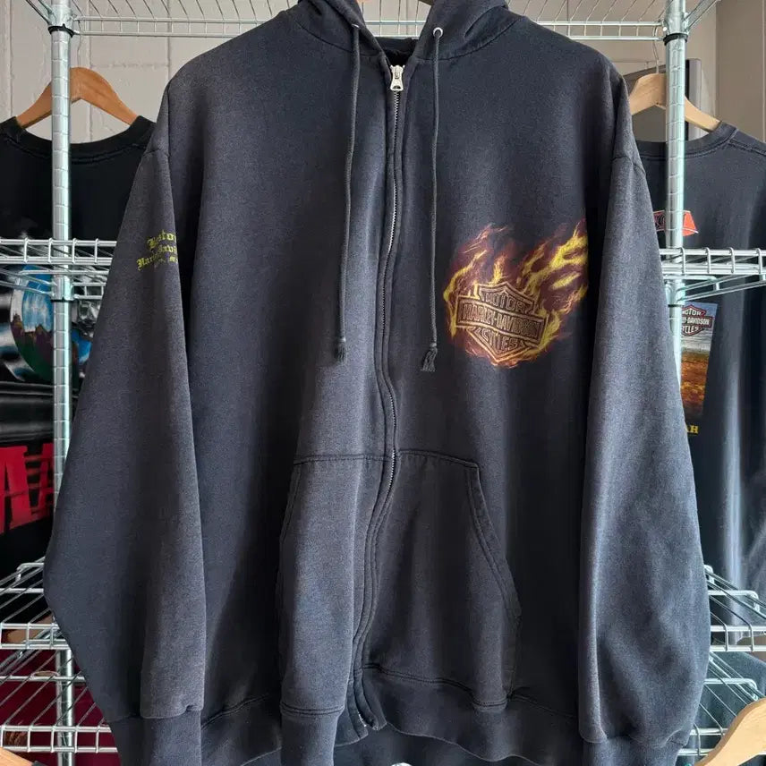 [BUNJANG] Harley Davidson Flame Eagle Hooded Zip-Up / 할리 데이비슨 플레임 이글 후드 집업