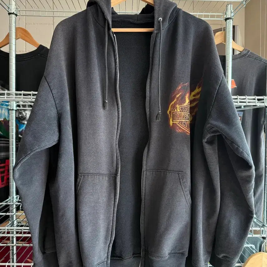 [BUNJANG] Harley Davidson Flame Eagle Hooded Zip-Up / 할리 데이비슨 플레임 이글 후드 집업