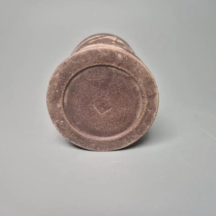[SOLD OUT] 건륭년제 자사 양각 연지권조문 필통 골동품 고미술품 수집품