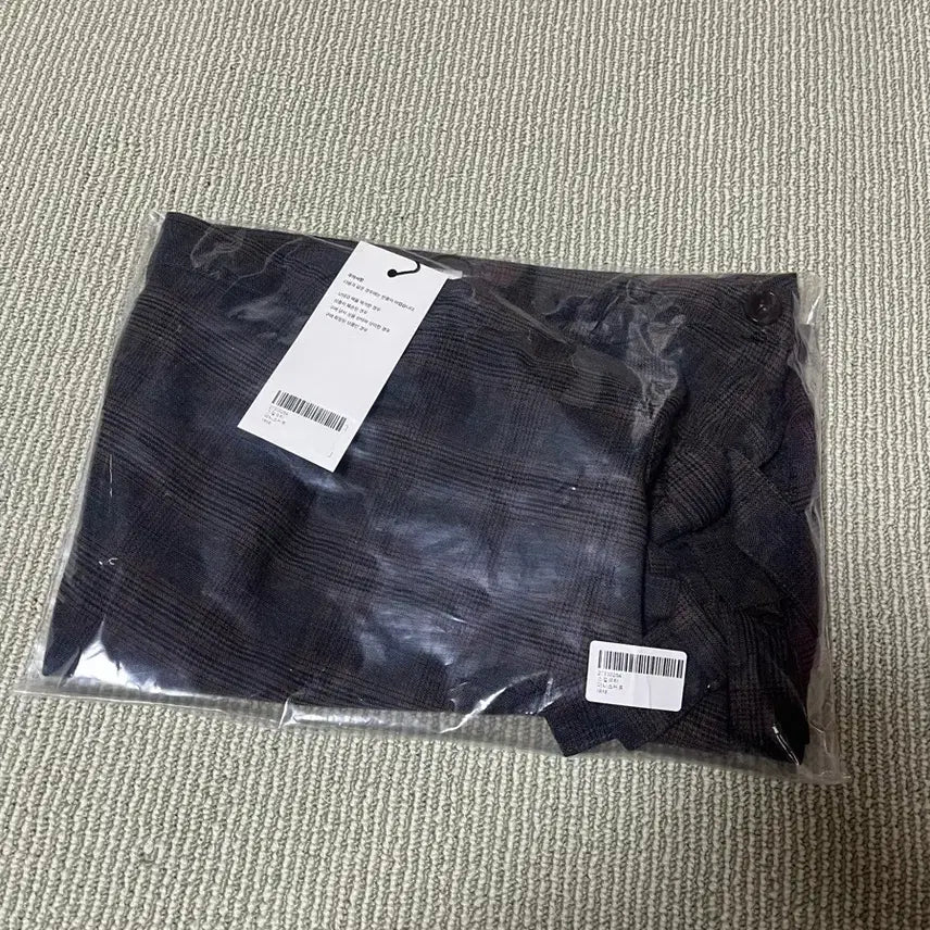 [BUNJANG] Sculptor Check Ribbon Skirt - Charcoal / 스컬프터 체크 리본 스커트 차콜