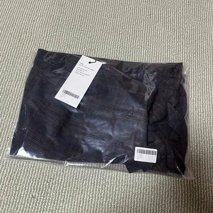 [BUNJANG] Sculptor Check Ribbon Skirt - Charcoal / 스컬프터 체크 리본 스커트 차콜