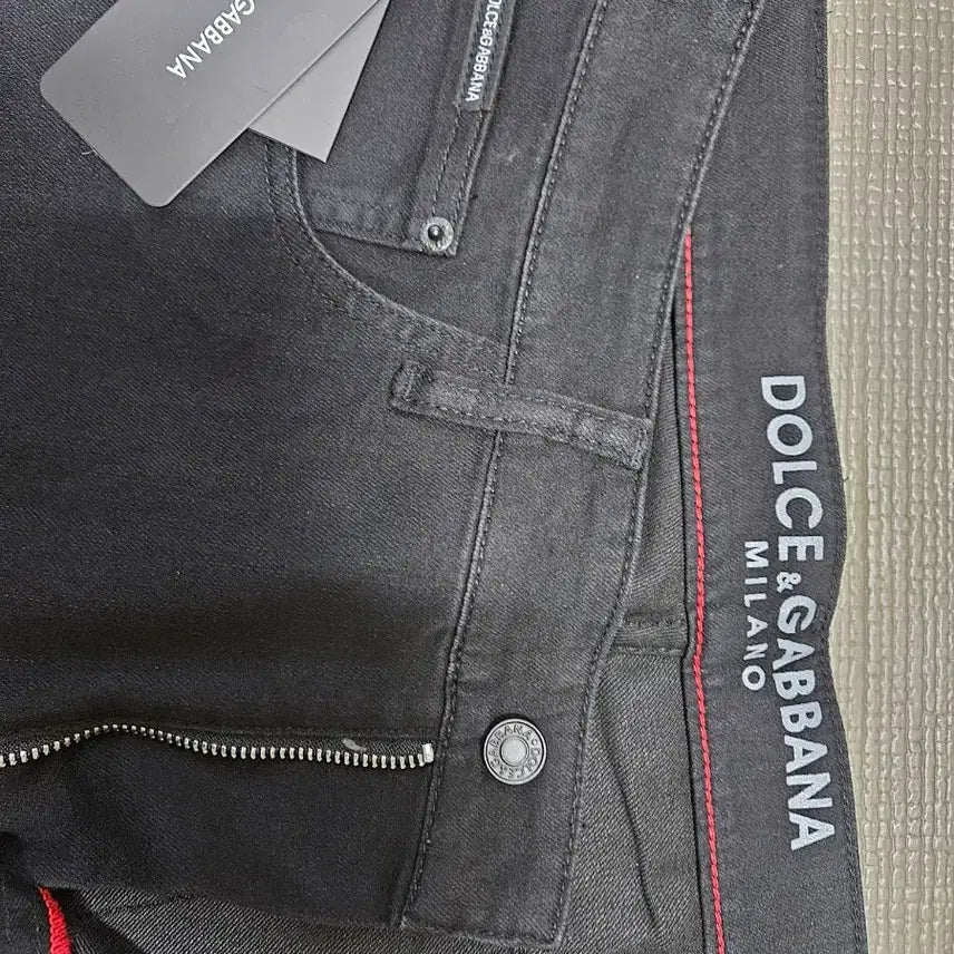 [BUNJANG] Dolce &amp; Gabbana Black Denim Jeans / 돌체앤가바나 블랙 데님 청바지