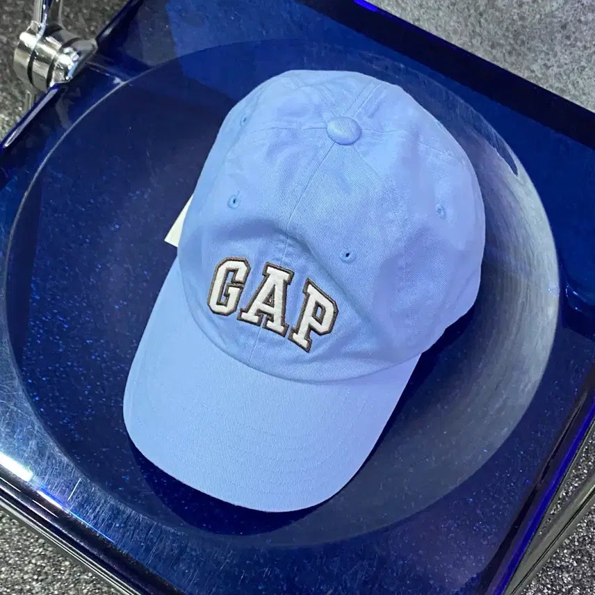 [BUNJANG] GAP Big Logo Sky Ball Cap / GAP 빅로고 스카이 볼캡 B4375