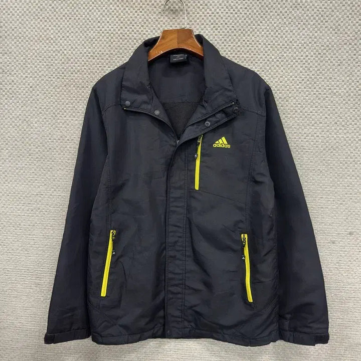 [BUNJANG] Adidas Embroidered Logo Windbreaker Jacket / 아디다스 자수로고 윈드브레이커 바람막이 자켓 95 A07632