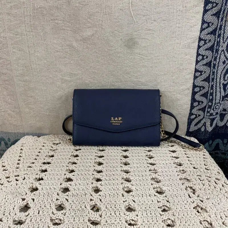 [BUNJANG] LAP Navy Mini Chain Crossbody Bag / [F] 랩 LAP 네이비 미니 체인 크로스백 가방